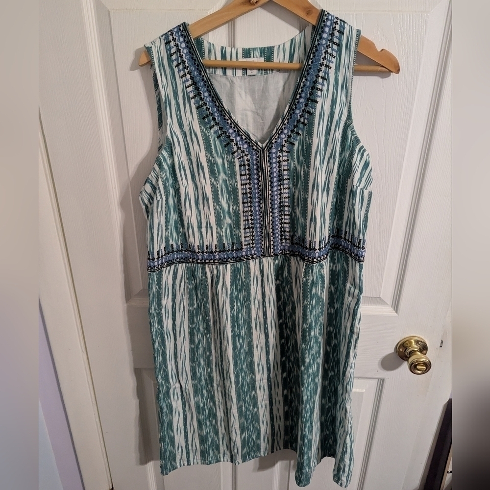 J. Jill Ikat Dress Size Medium Womens Embroidered Shift Blue Green Print